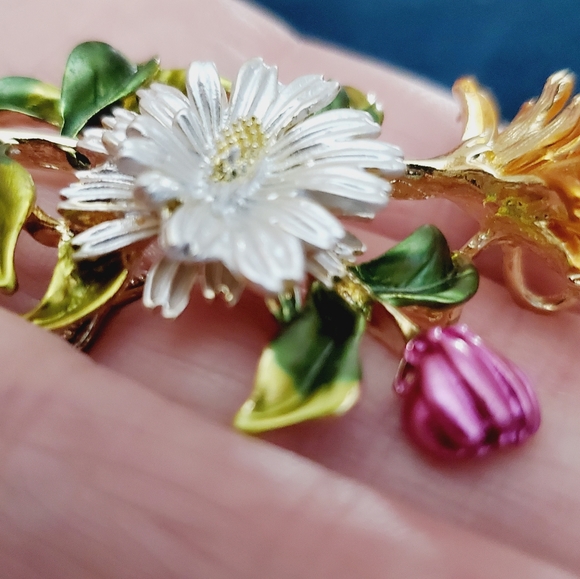 Silver purple tan 3d flower brooch pendant gold green STUNNING NEW enamel - Picture 7 of 12